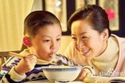 娱乐吃瓜酱瞒着妈妈,瞒天过海，妈妈不知的秘密生活